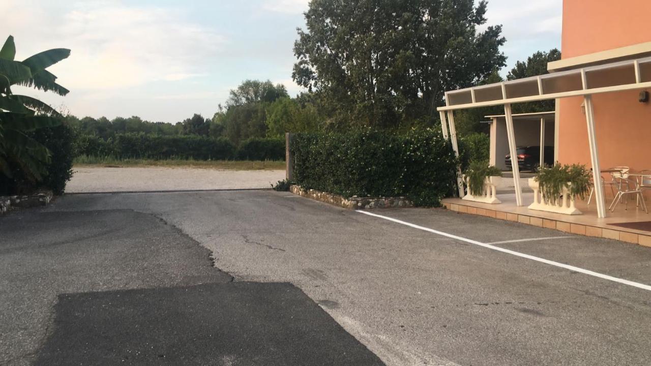 Hotel Trieste San Giórgio di Nogaro Kültér fotó